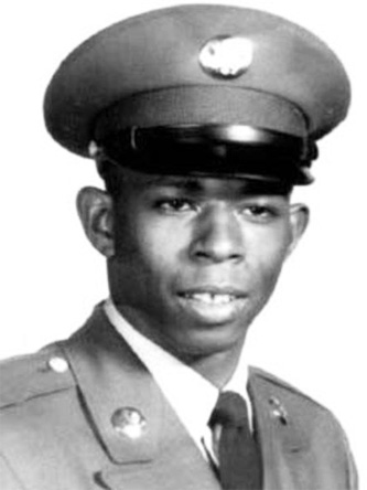 Willie Davis Jr : Sergeant from Illinois, Vietnam War Casualty